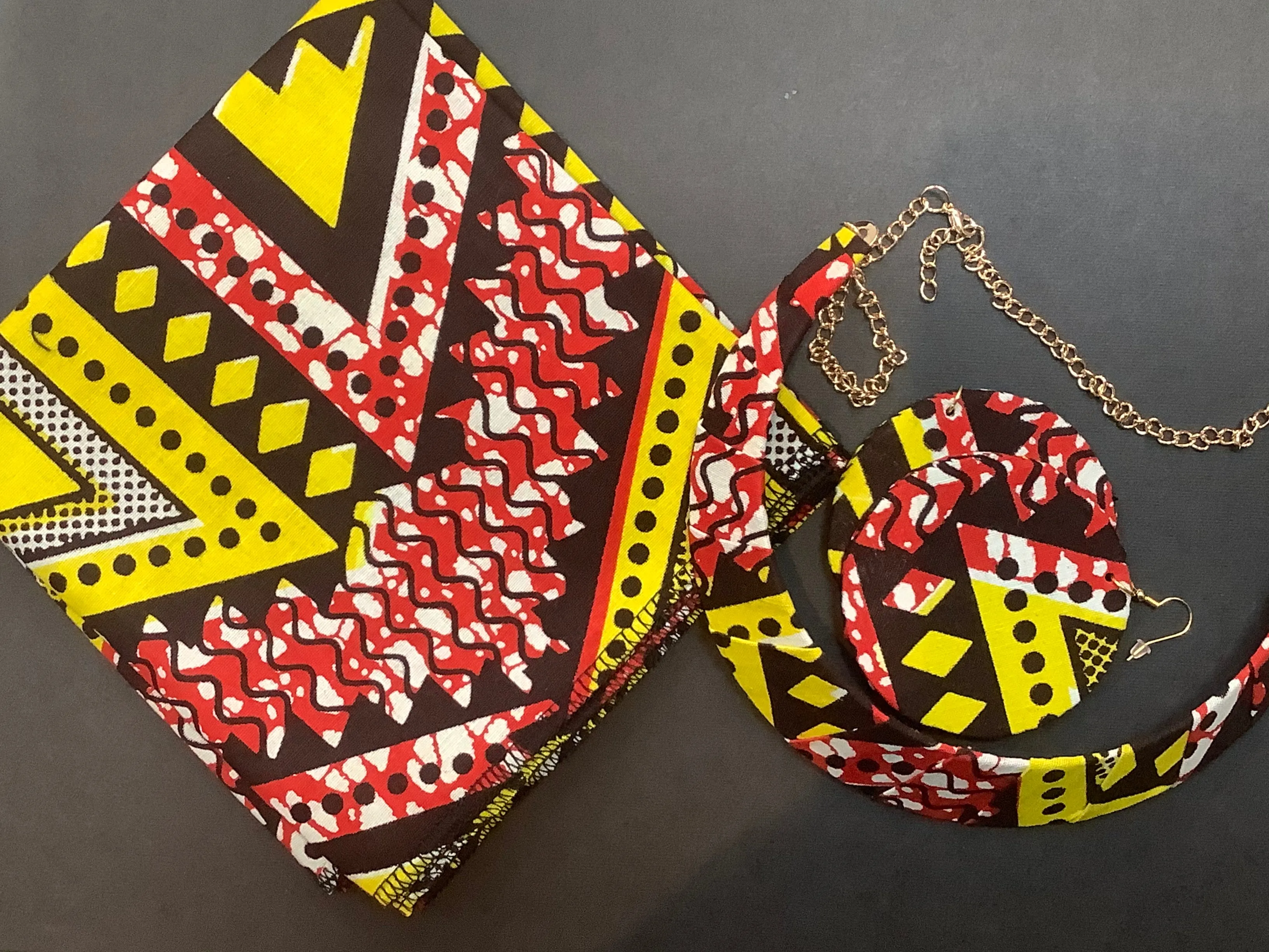 Anaisarts Headwrap, earrings and choker sets