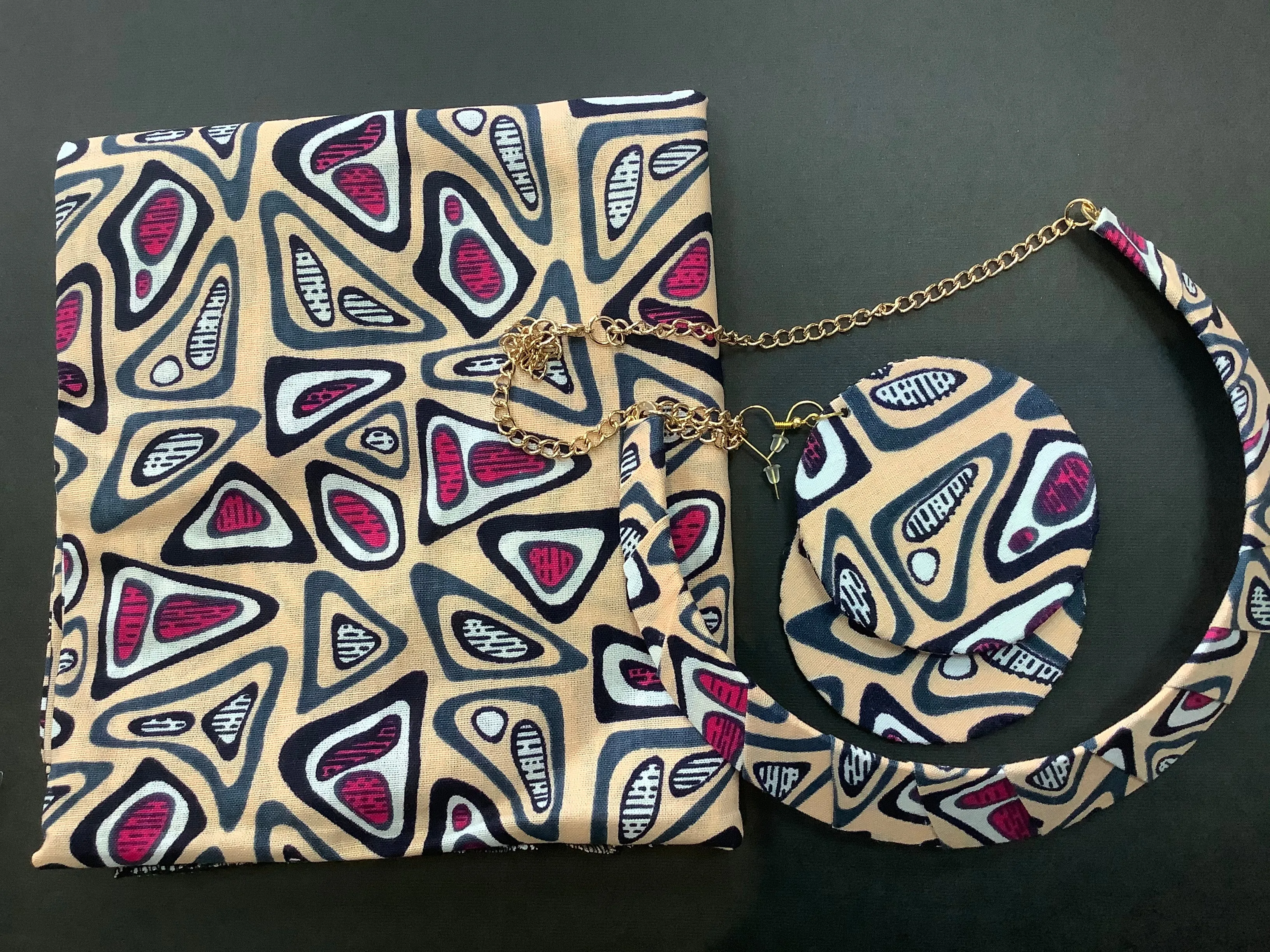Anaisarts Headwrap, earrings and choker sets