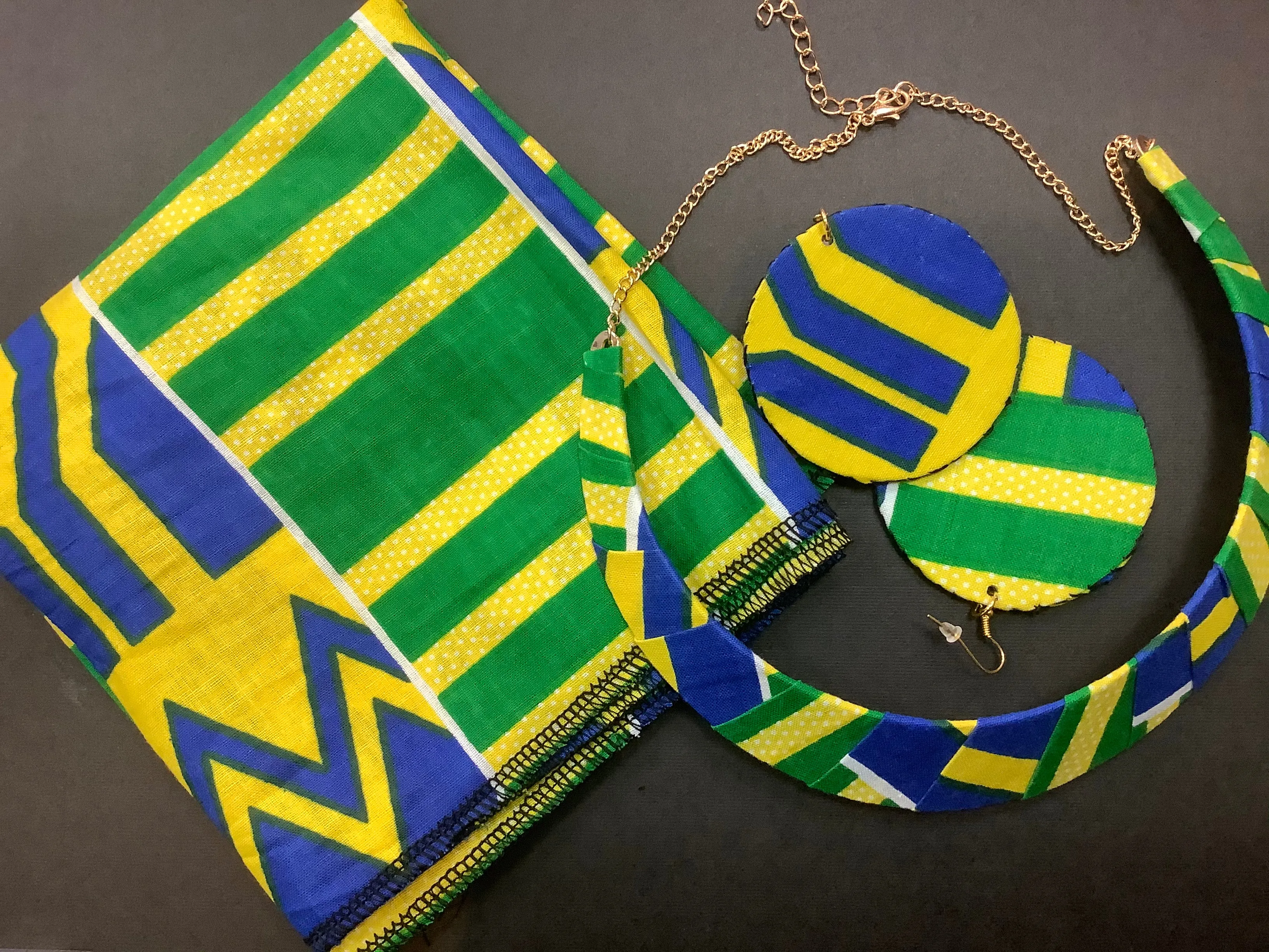 Anaisarts Headwrap, earrings and choker sets