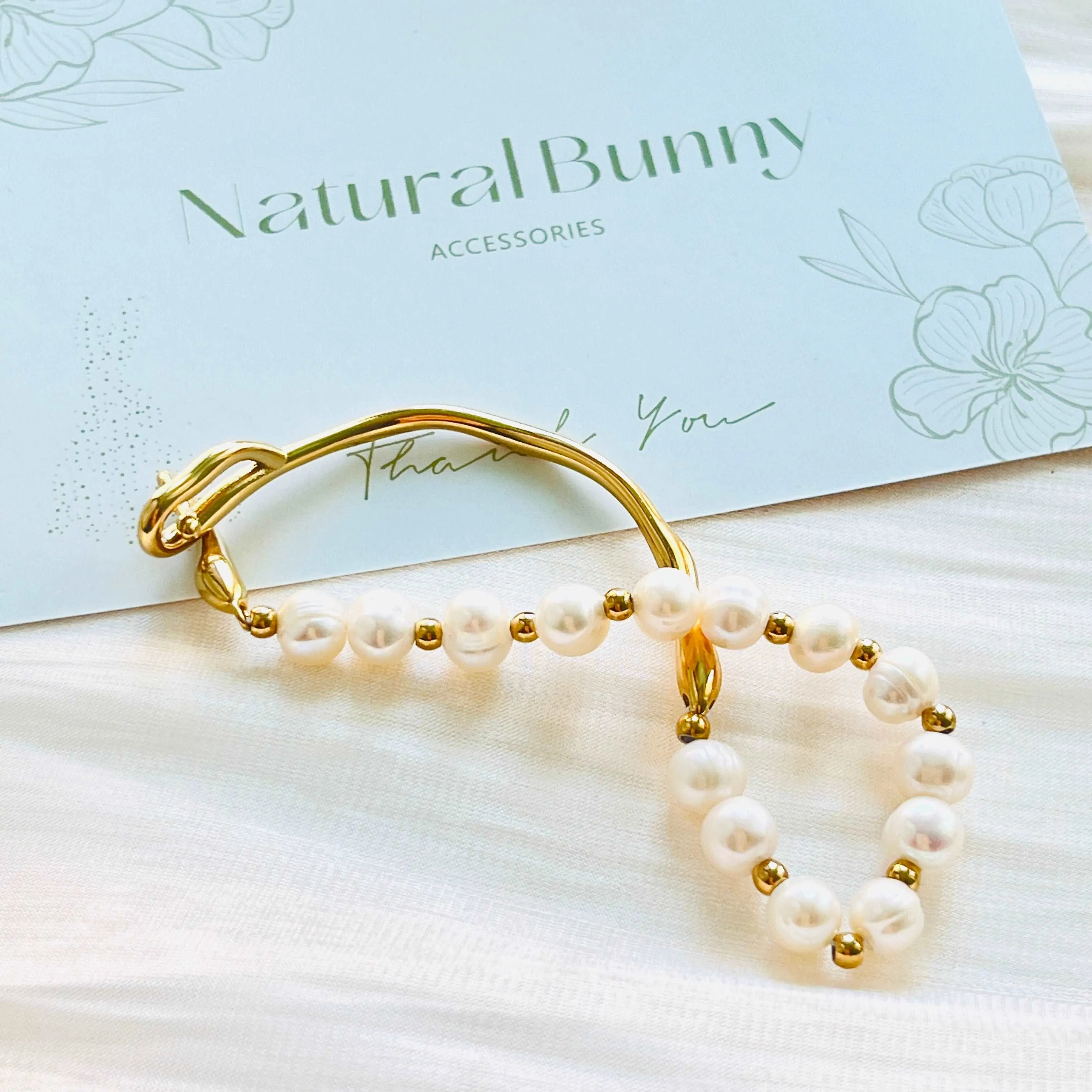 Asymmetric Freshwater Pearl Bracelet