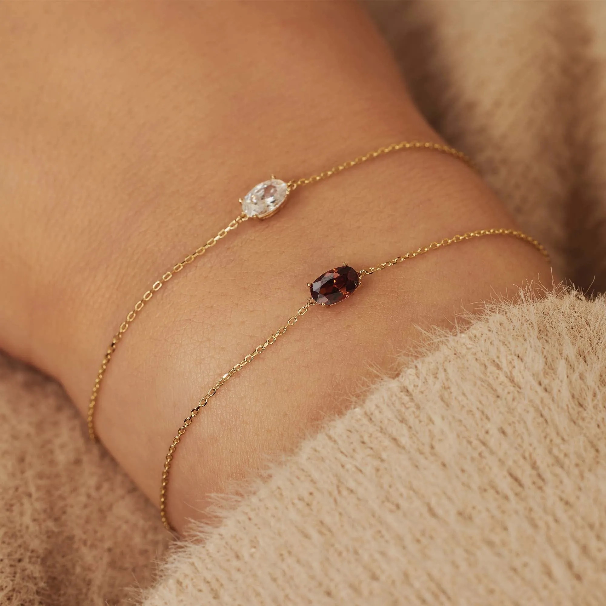 Baguette Brune 14 karat gold bracelet with brown zirconia stone
