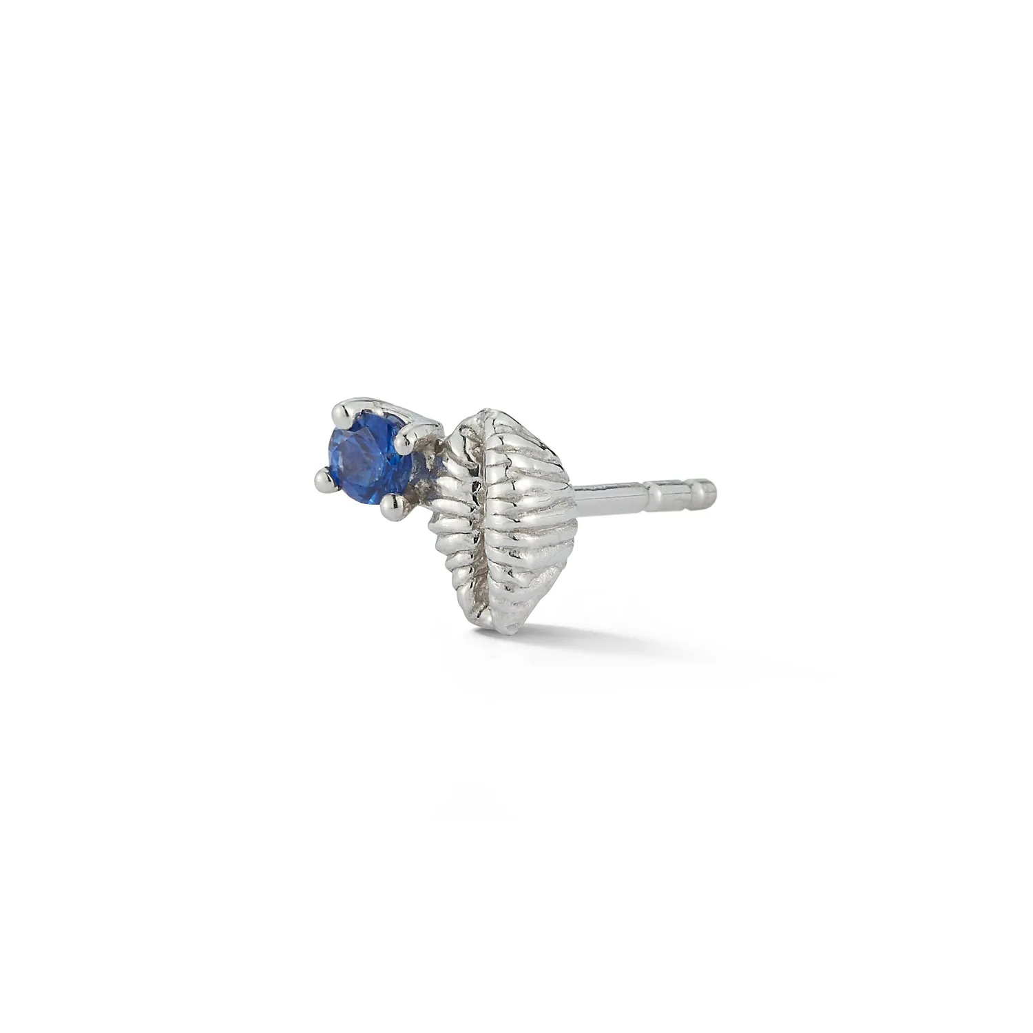 Bitsy Bean Stud with Sapphire - Open