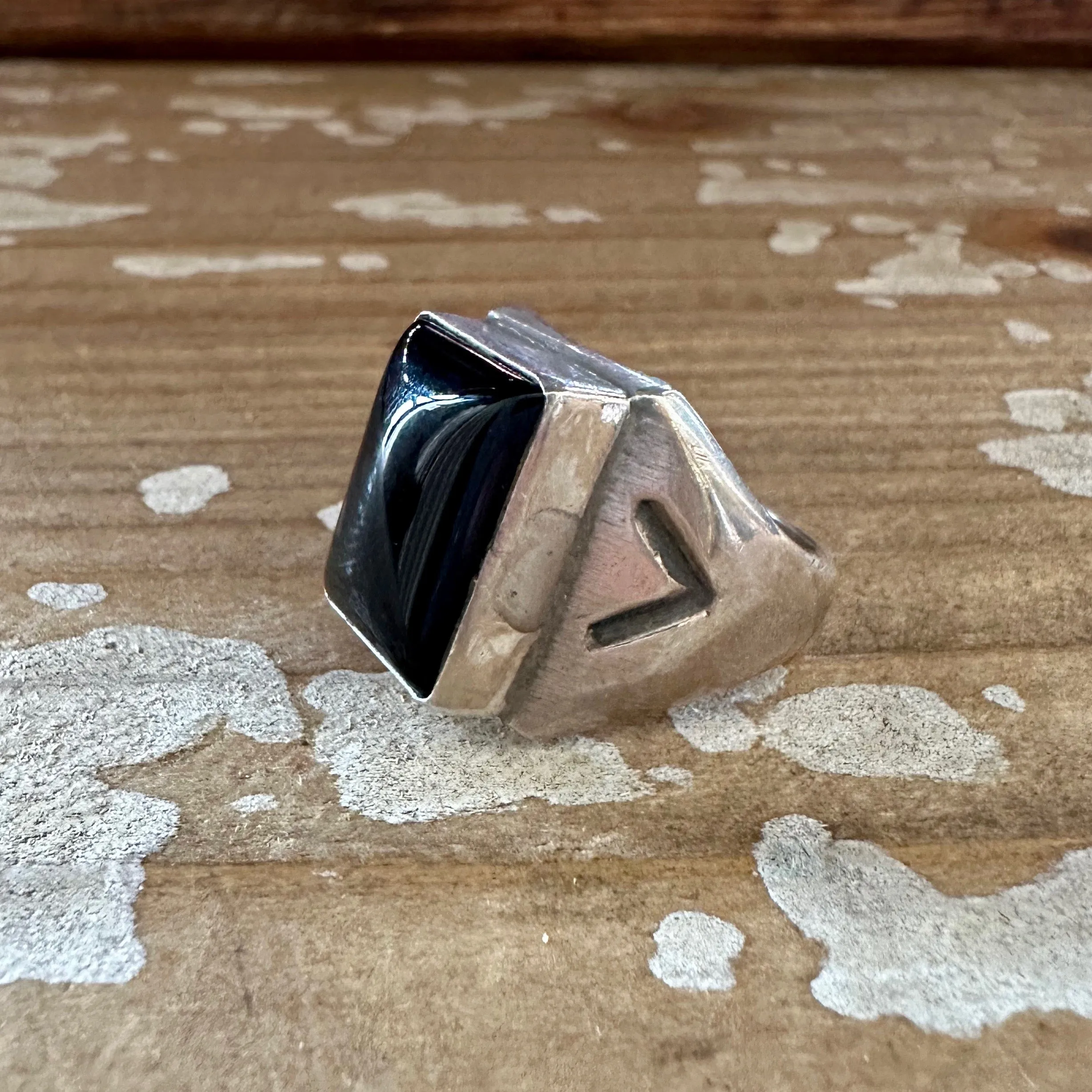 BLACK ARROW Chimney Butte Handmade Men's Ring Sterling Silver & Onyx Ring • Size 10 1/4