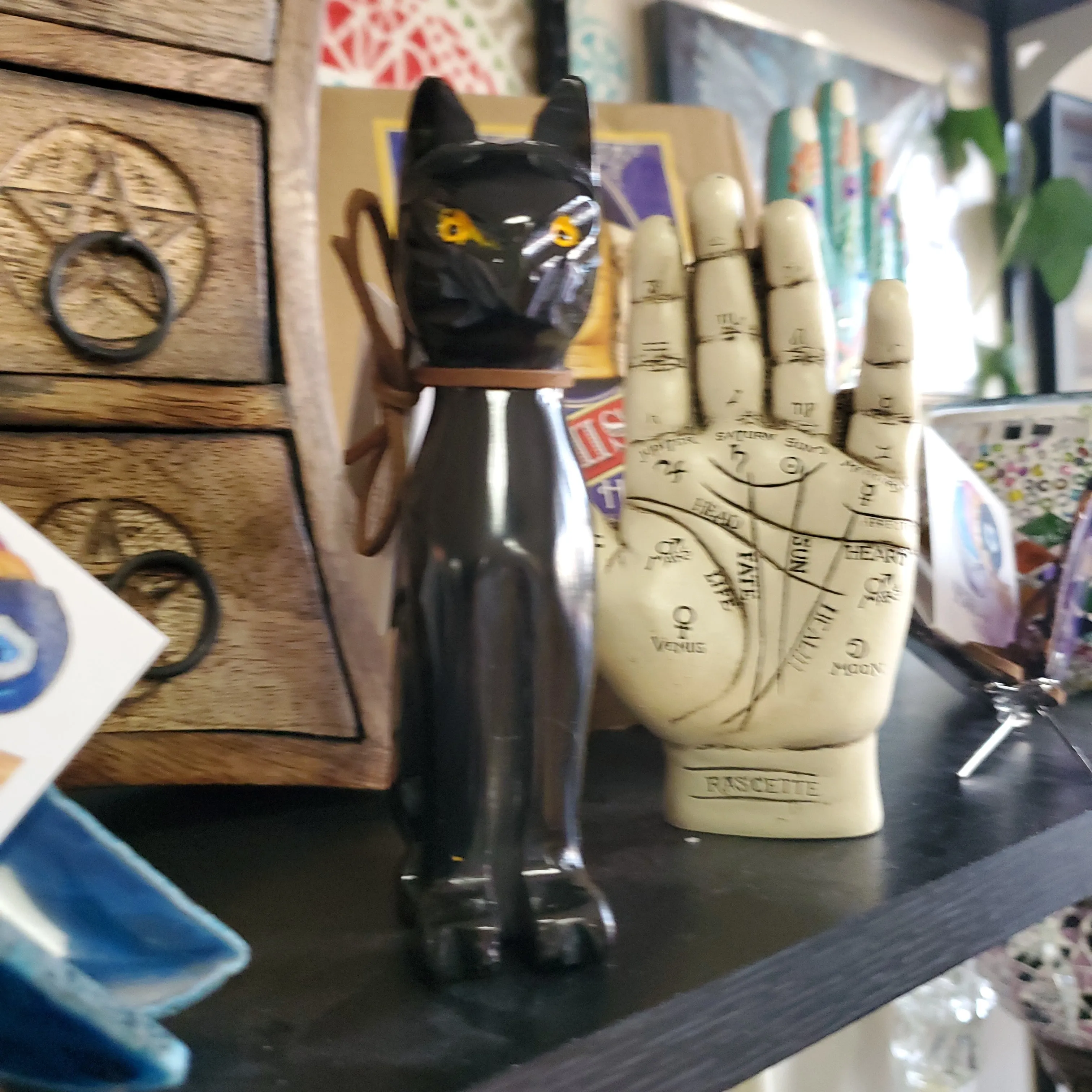 Black Onyx Carved Cat 4"