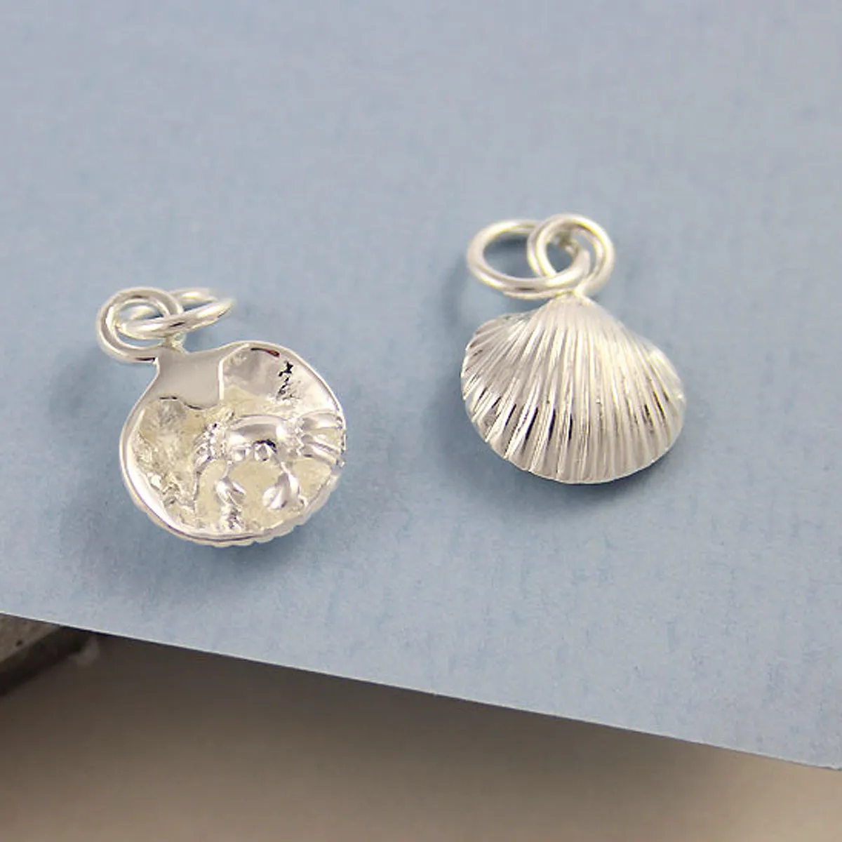 Clam Shell & Crab Silver Charm