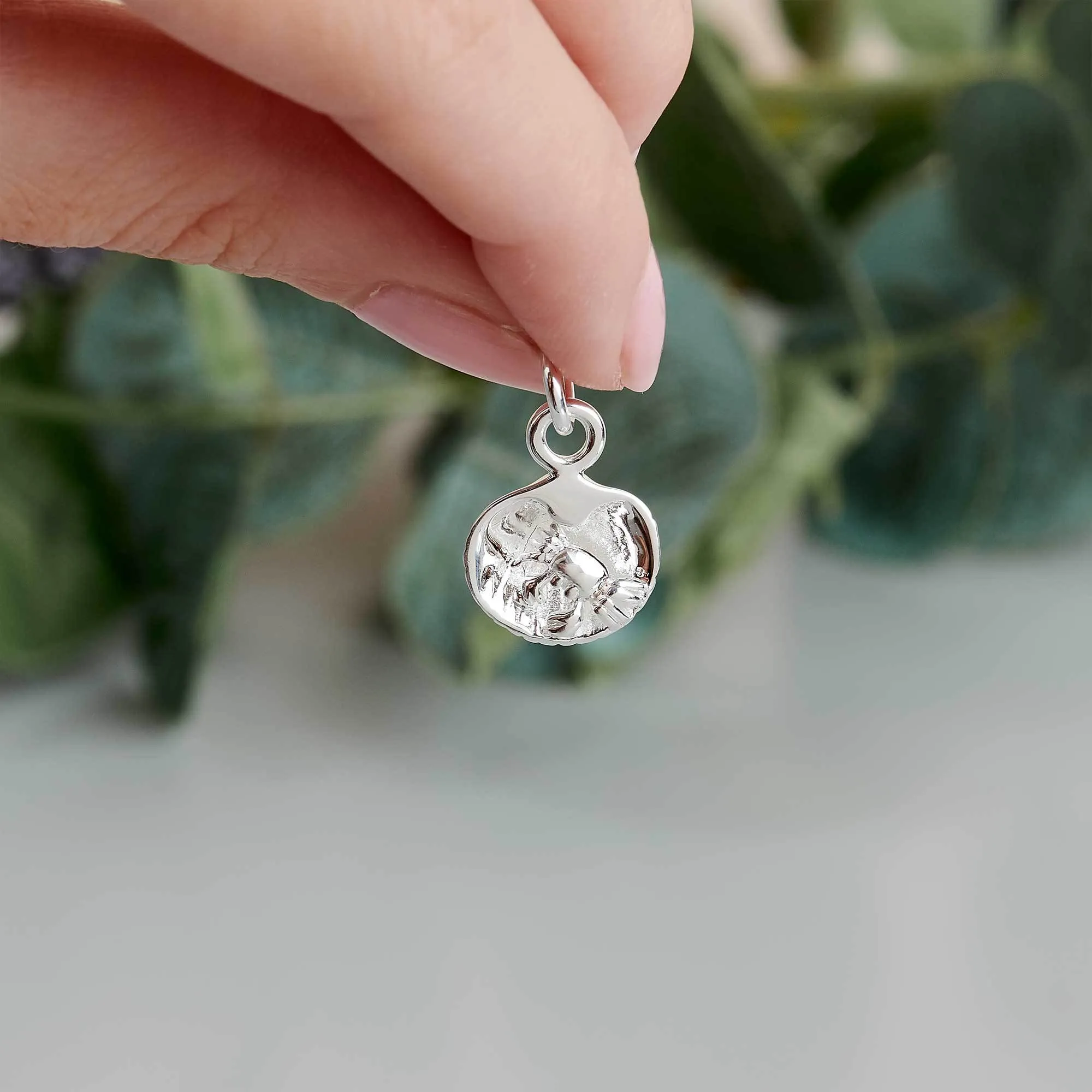 Clam Shell & Crab Silver Charm