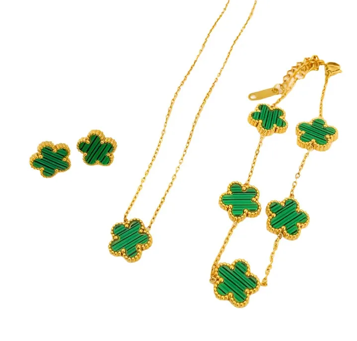 Cute Women Necklace With Five-leaf Flower Pendant Necklace Earring Bracelet Suit