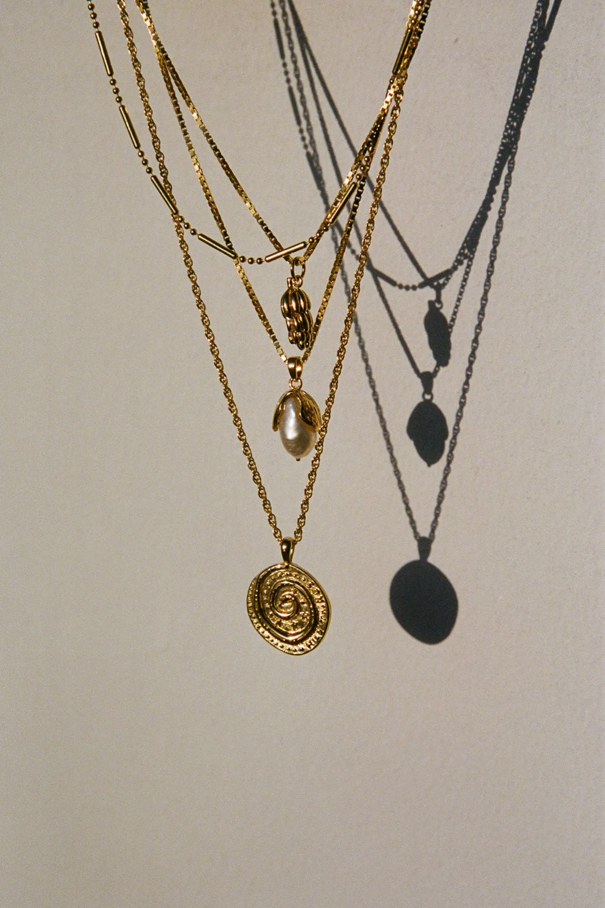 Go bananas pendant gold plated