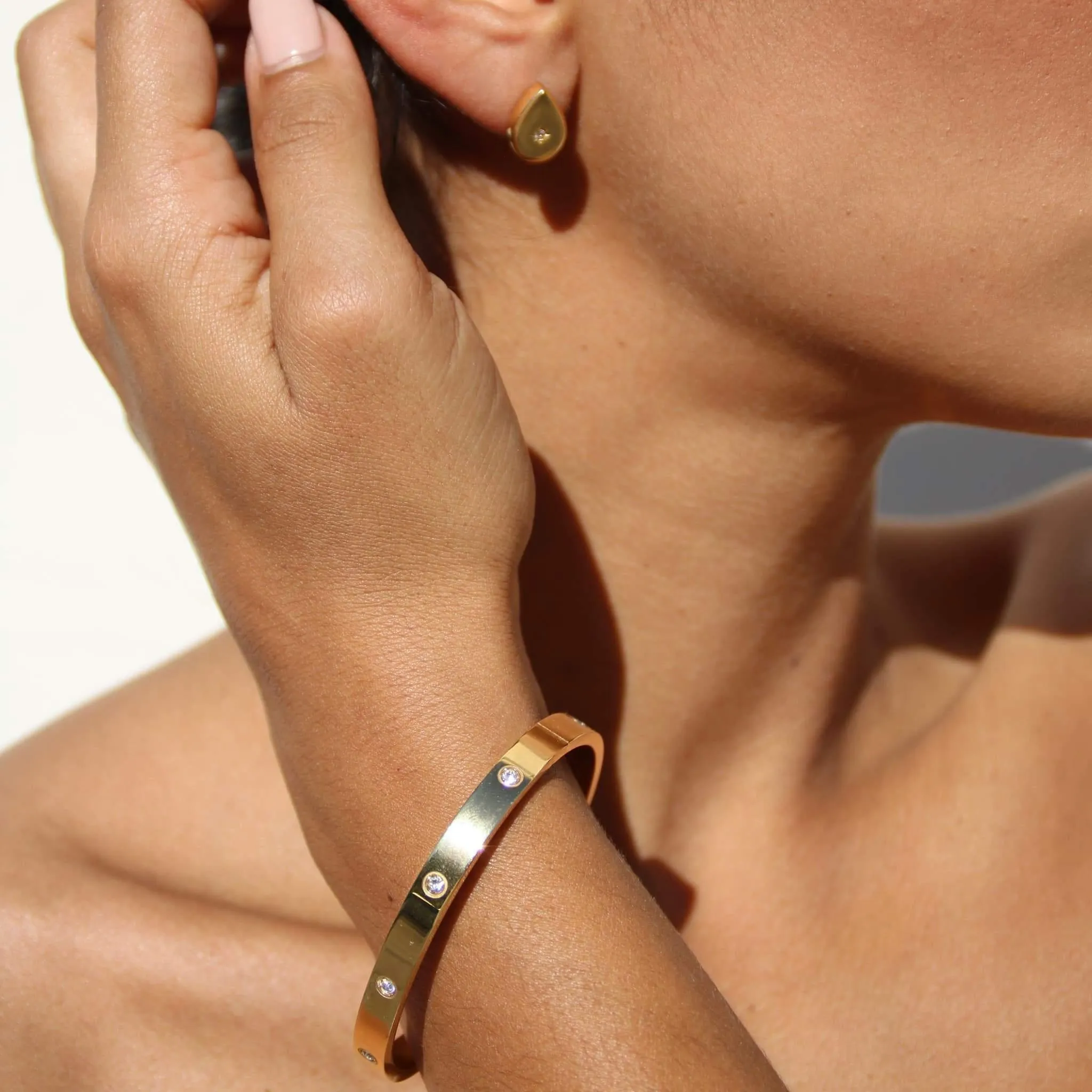 Gold Diamond Bangle