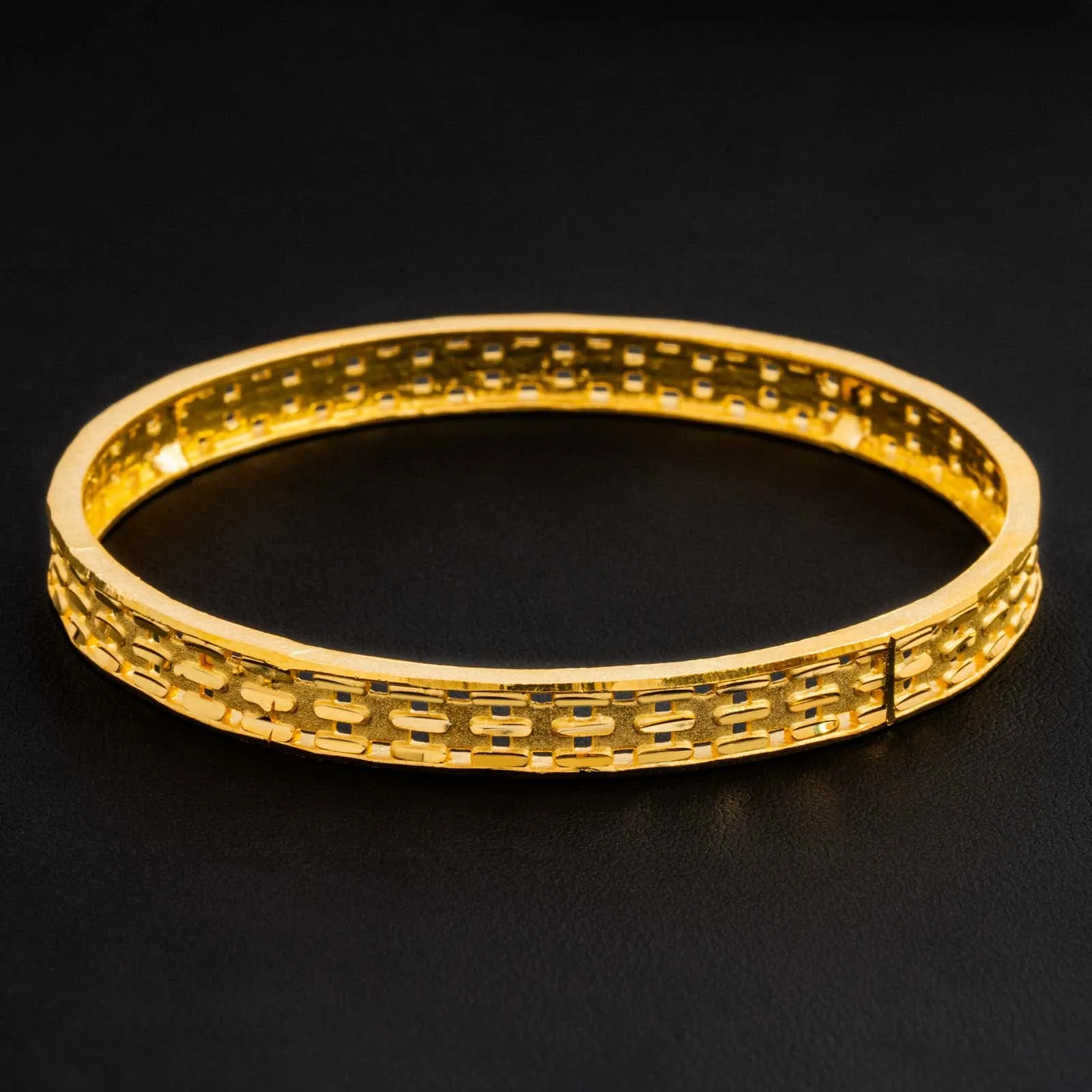 Golden Bangle PGB131-571