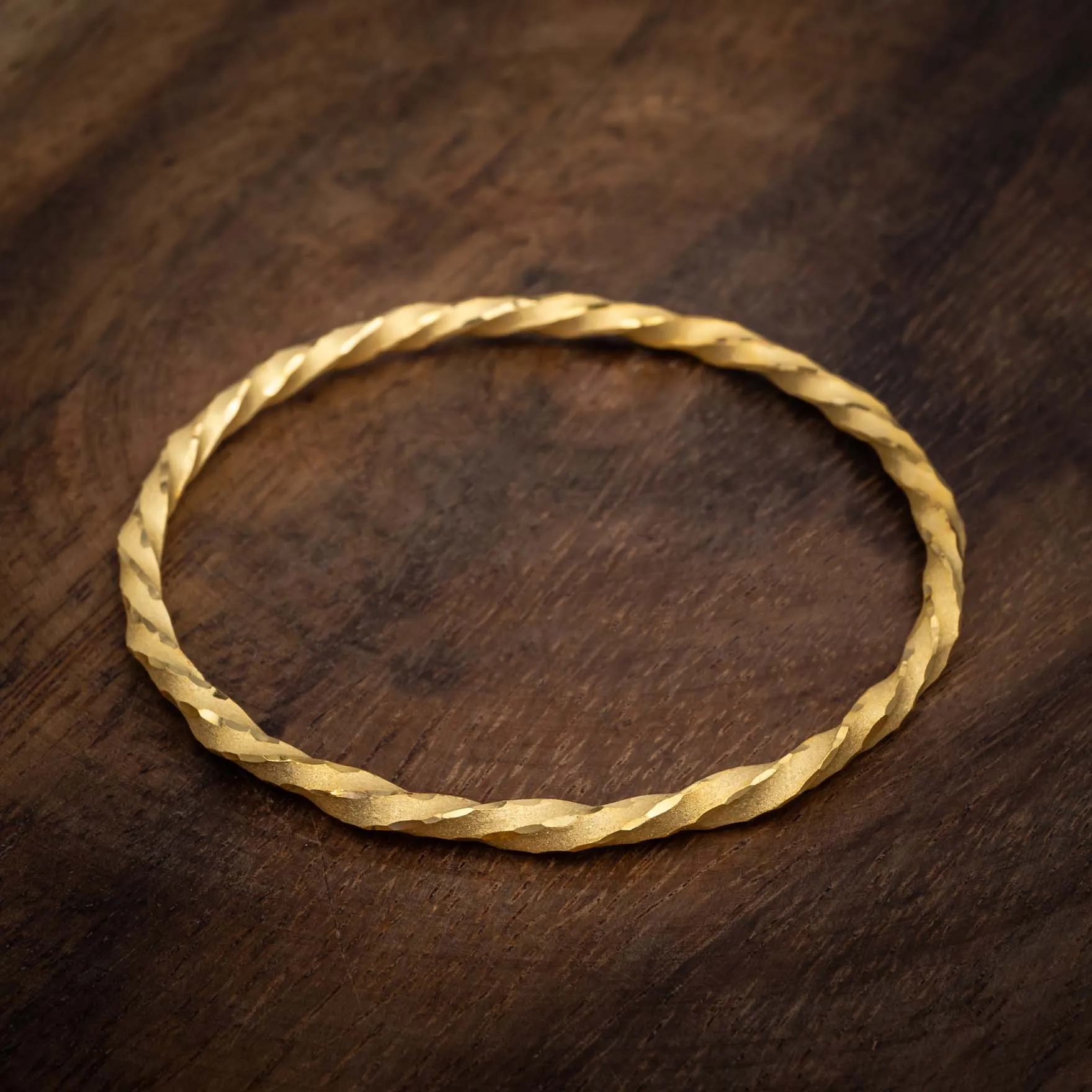 Golden Bangle PGB42-051