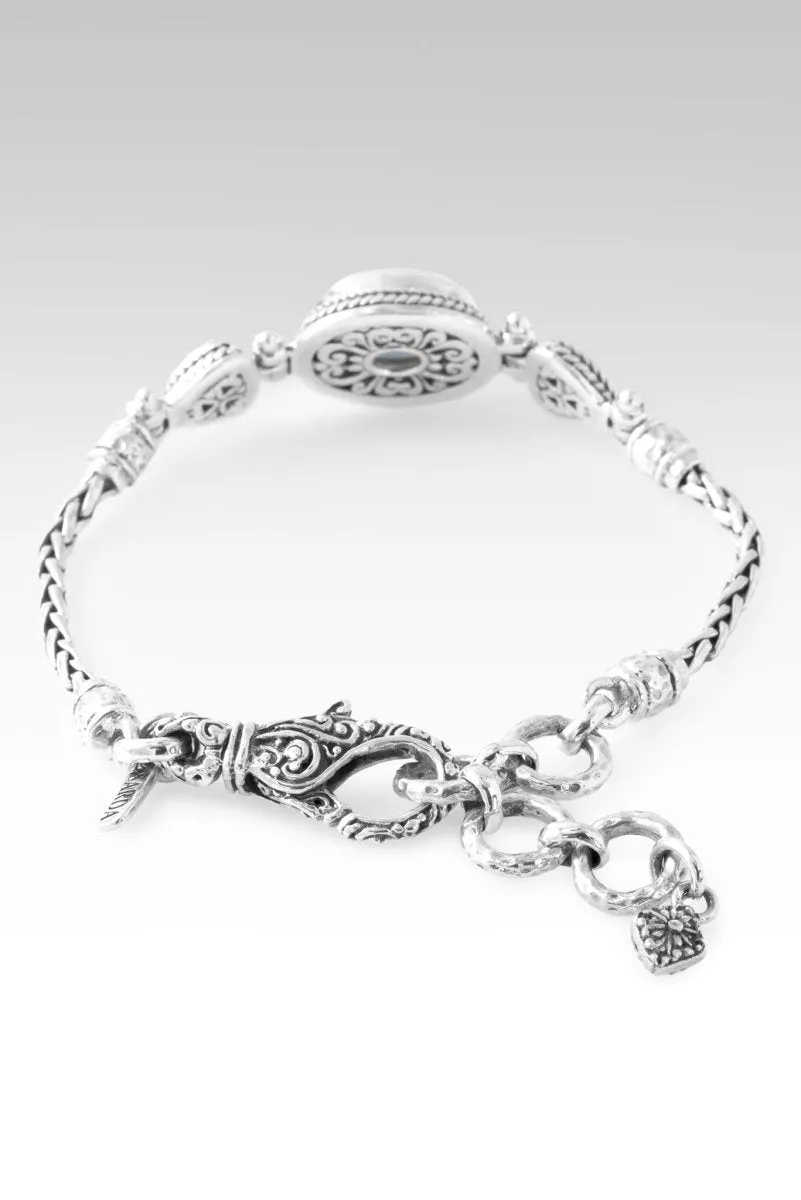 Hopeful Horizon Bracelet™ in Aquamarine