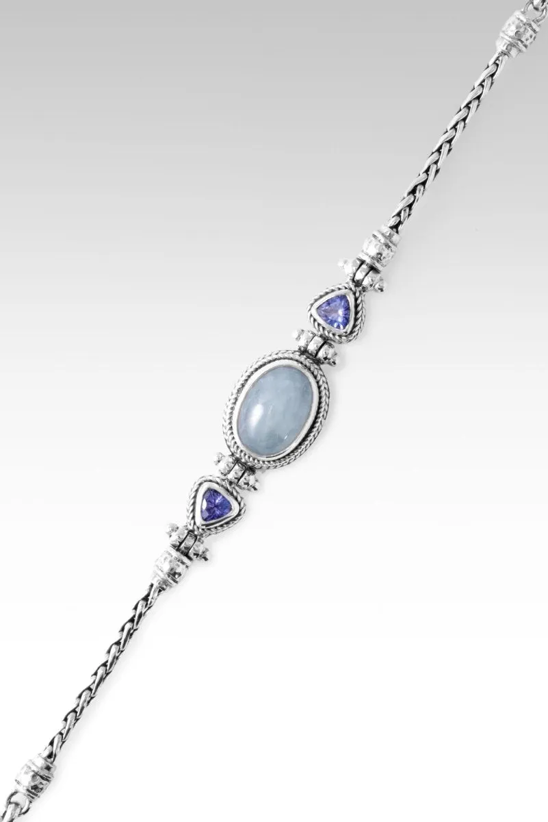 Hopeful Horizon Bracelet™ in Aquamarine