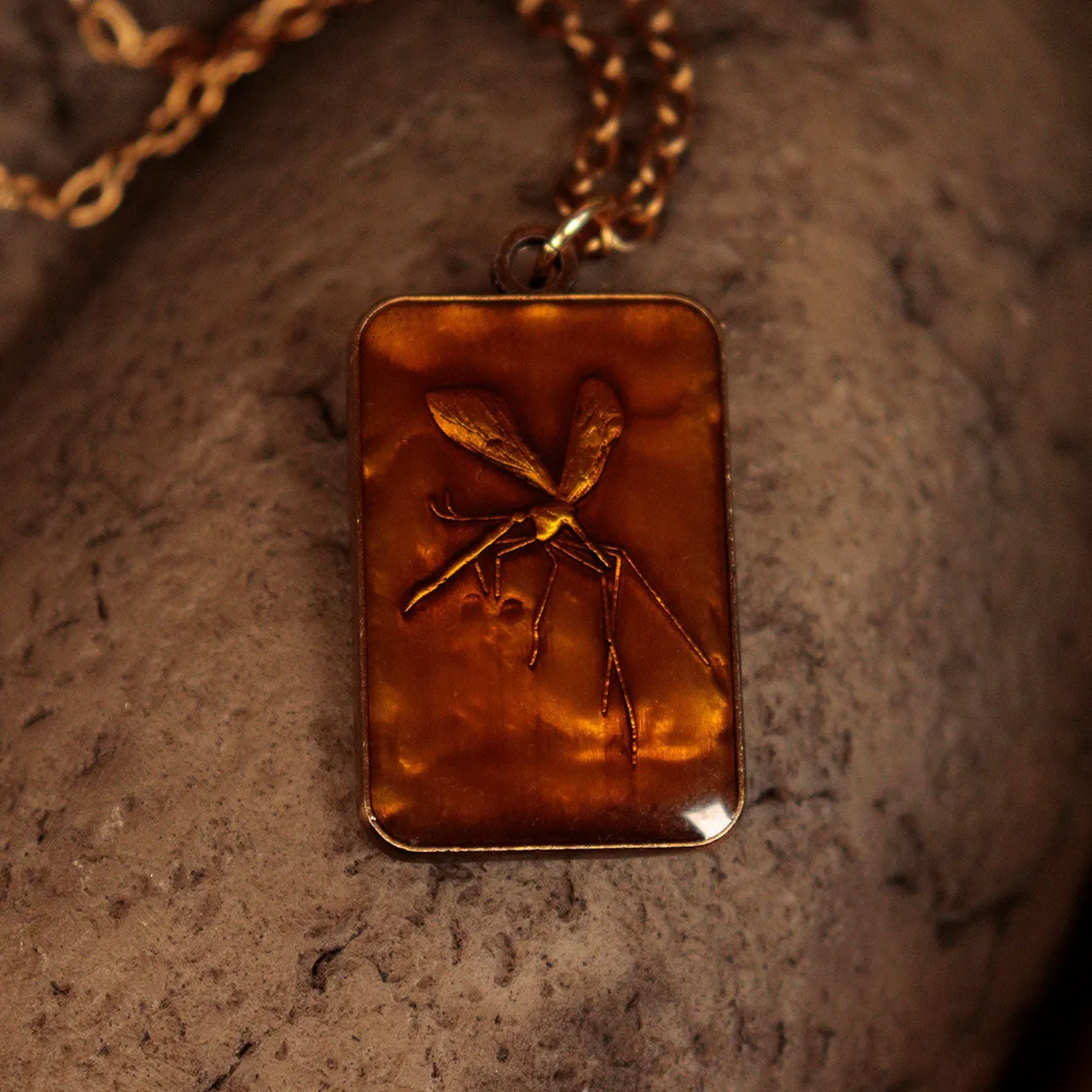 Jurassic Park Limited Edition Unisex Amber Necklace