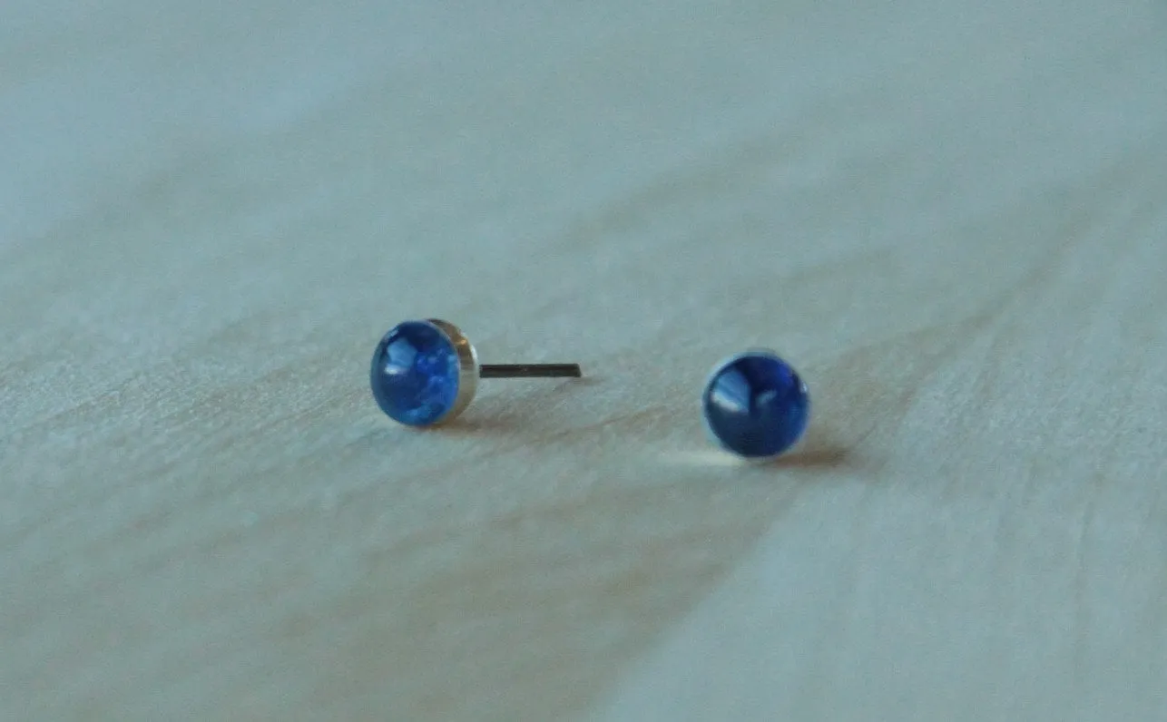 Kyanite Bezel Gemstones, Med (Niobium or Titanium Post Earrings)