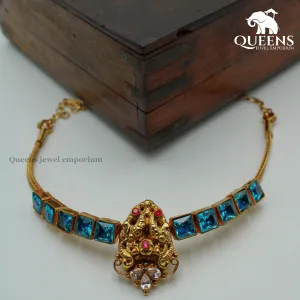 LALIKA CHOKER