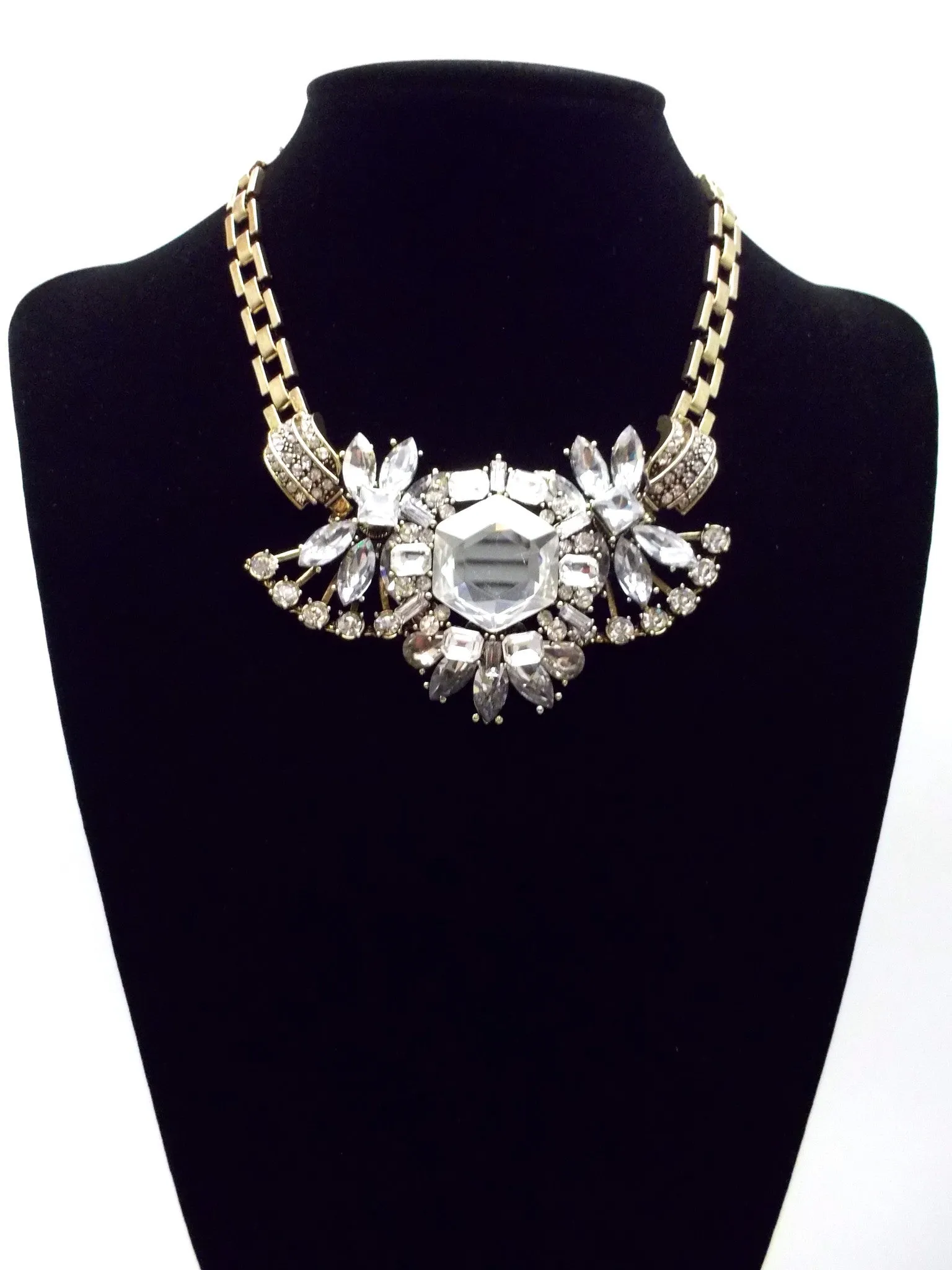 Luxe Crystal Compilation Statement Necklace- Crystal Clear