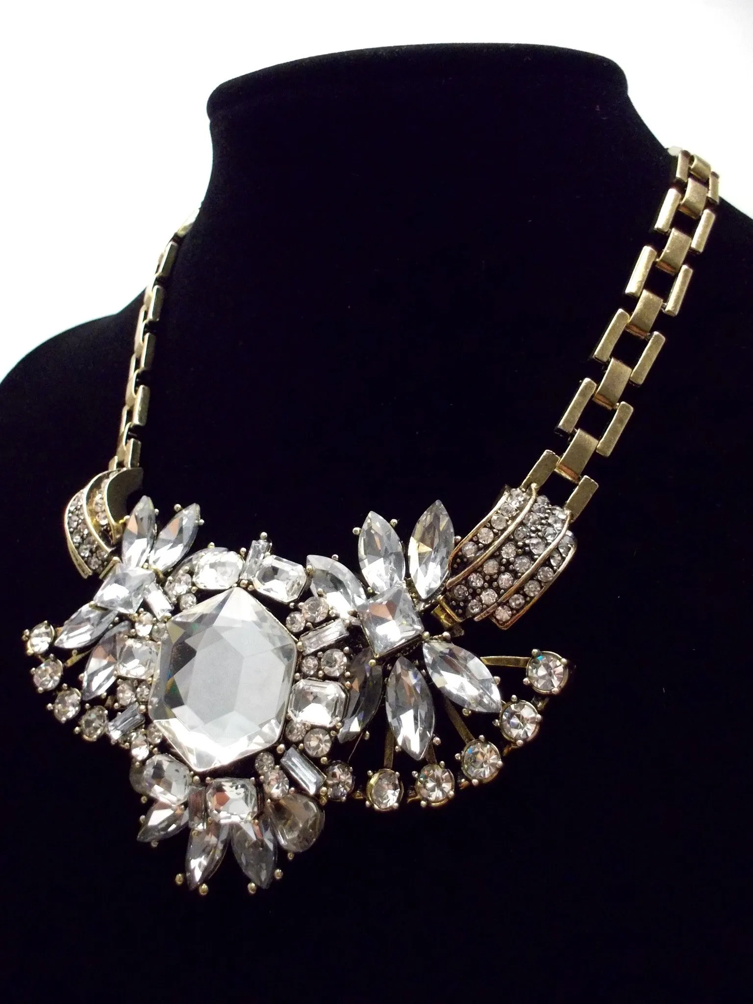 Luxe Crystal Compilation Statement Necklace- Crystal Clear