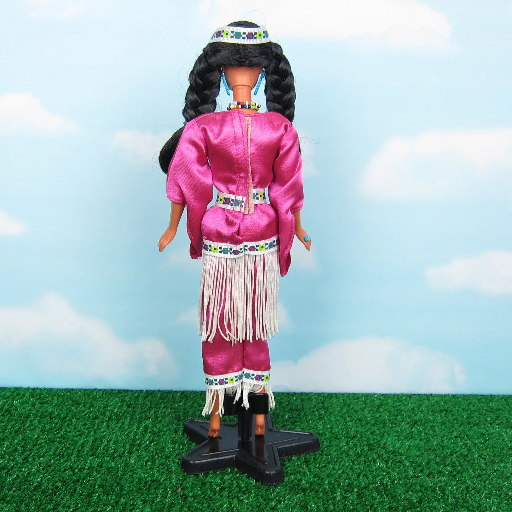 Native American Barbie Doll Third Edition Vintage 1994 Dolls of the World Special Edition #12699