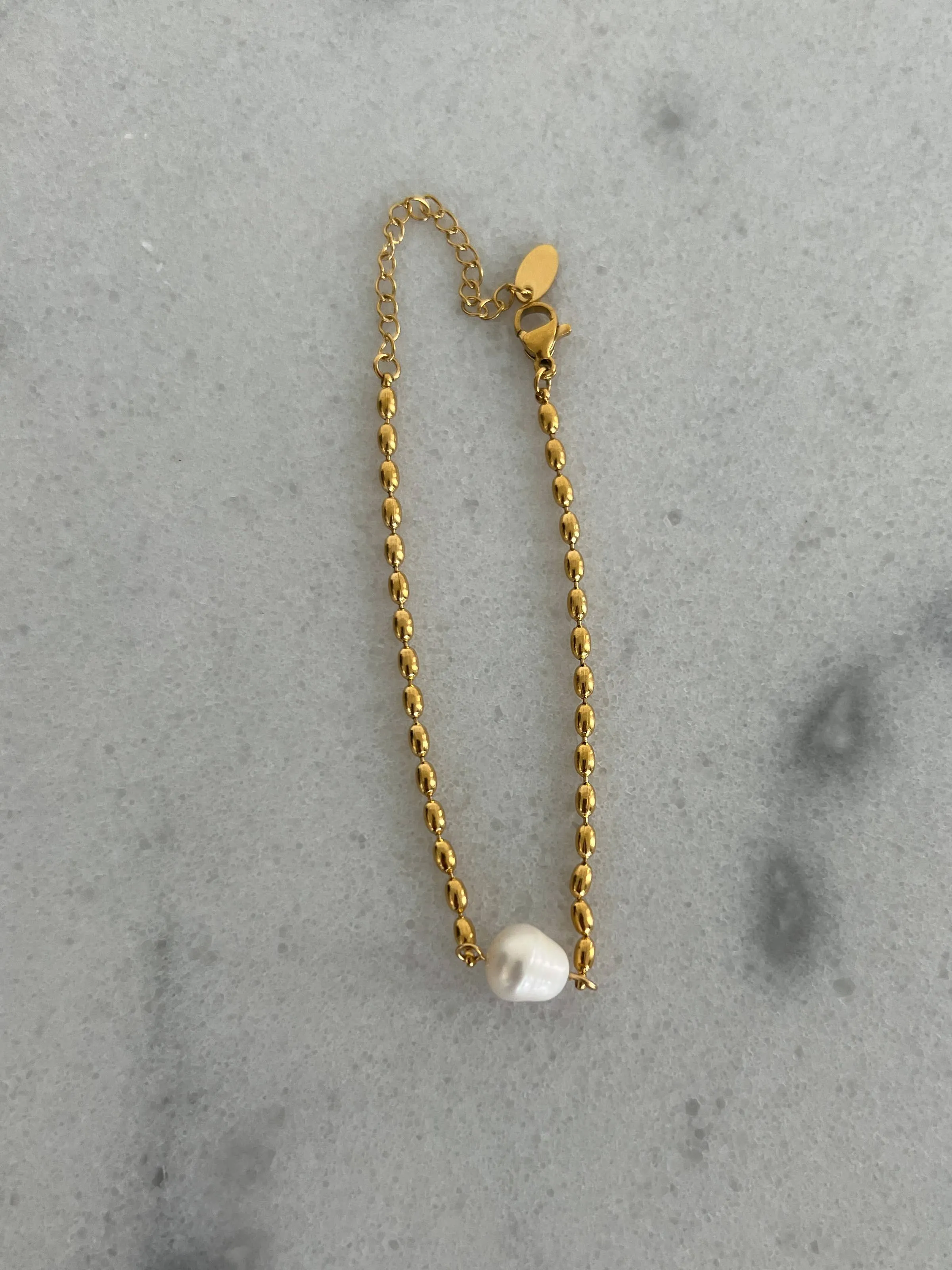 PEARL BEADED BRACELET