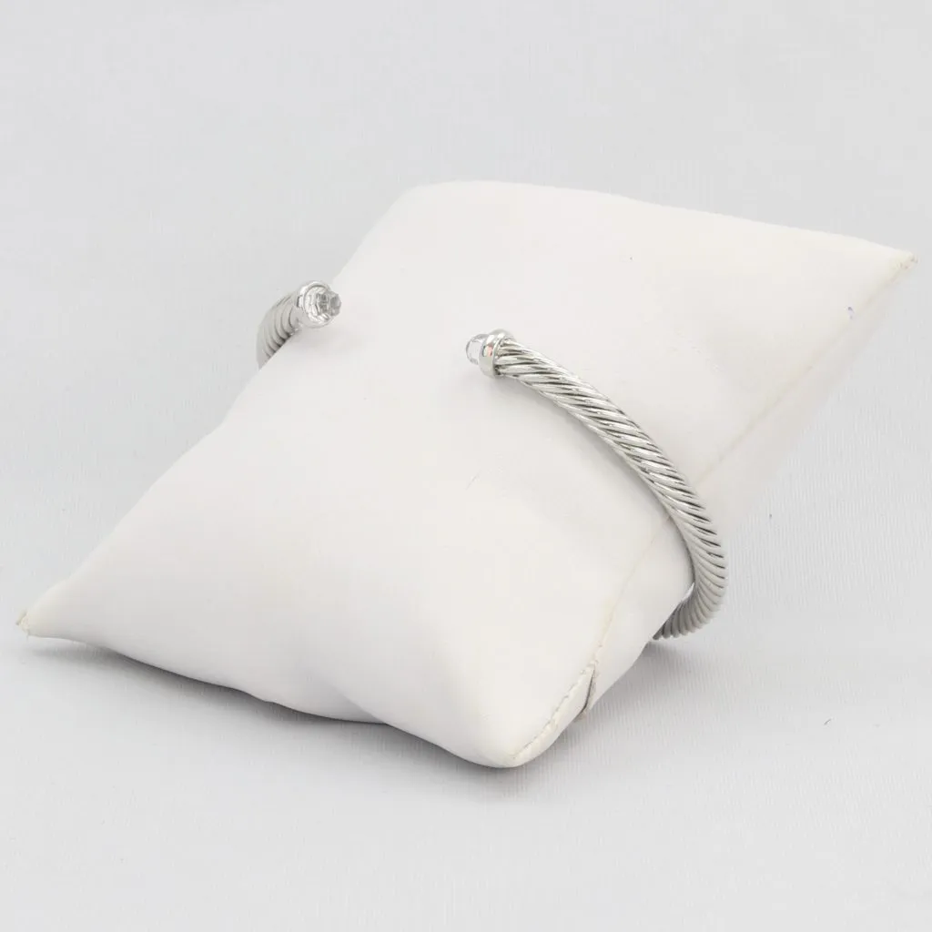 Rope cuff bracelet with colored faceted gemstone
