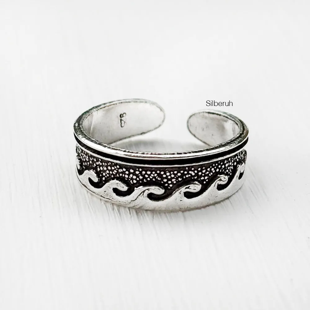 Silver Wave Toe Ring