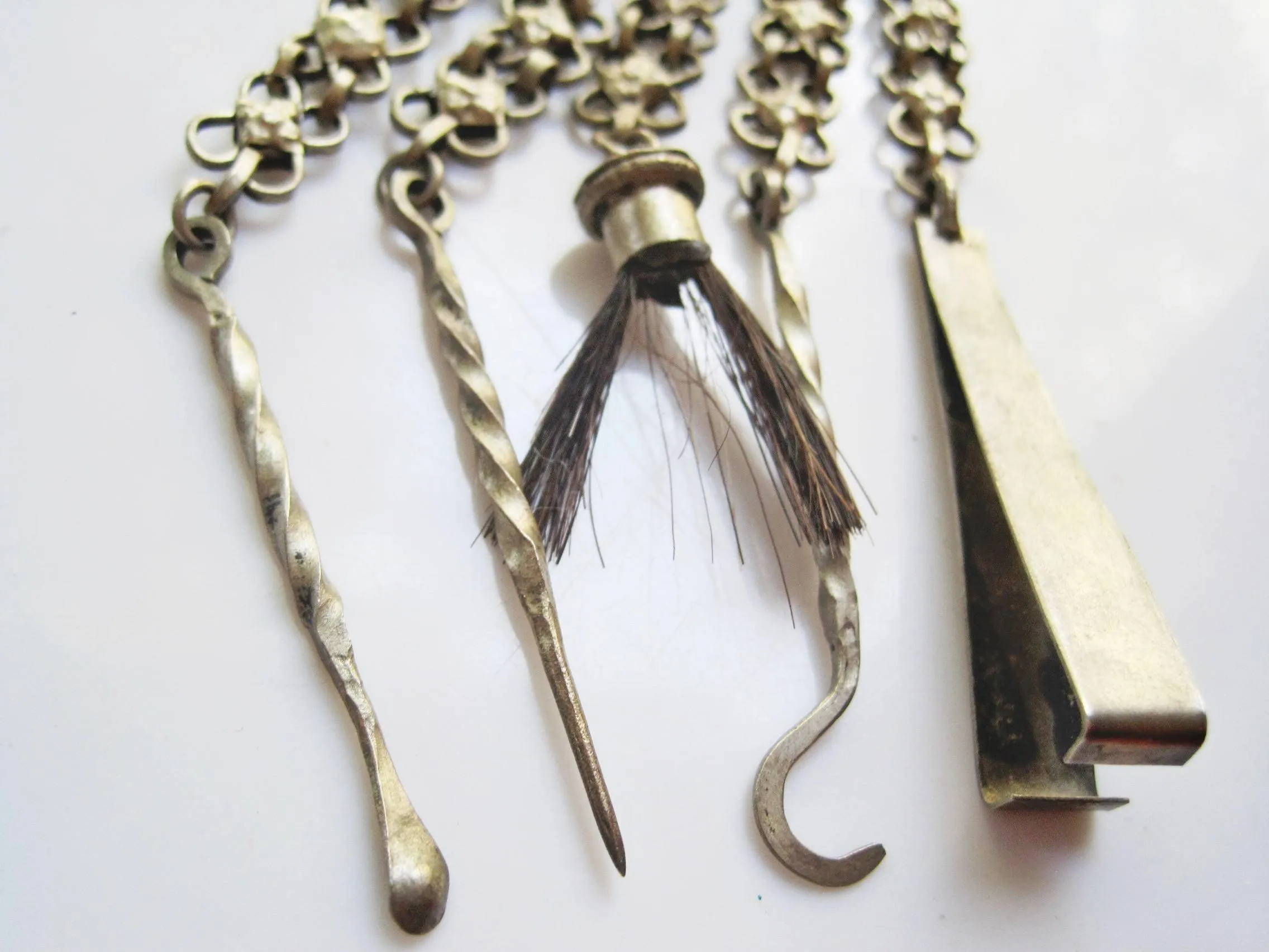 Tibetan Chatelaine with Grooming Kit