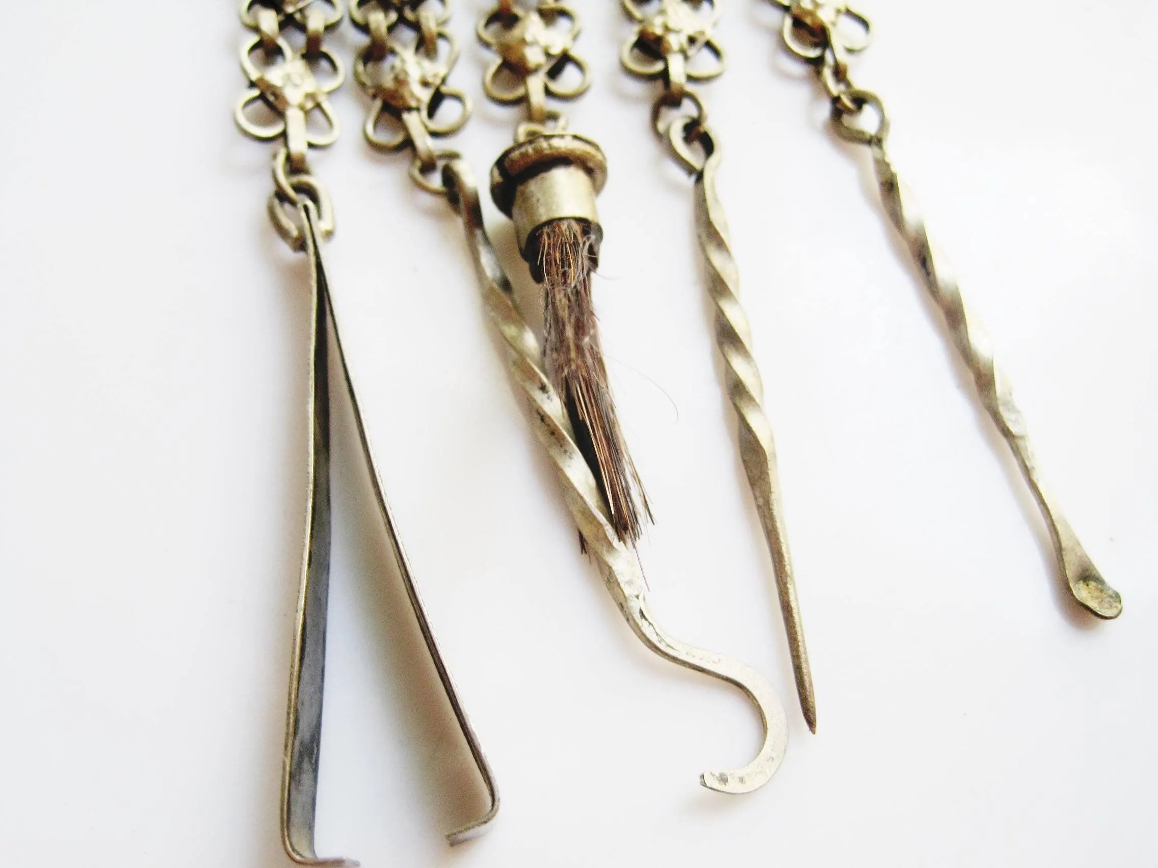 Tibetan Chatelaine with Grooming Kit